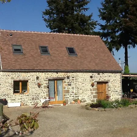 Holiday home Grange Restauree Avec Jardin, Animaux Acceptes, Wifi Inclus - Fr-1-497-63